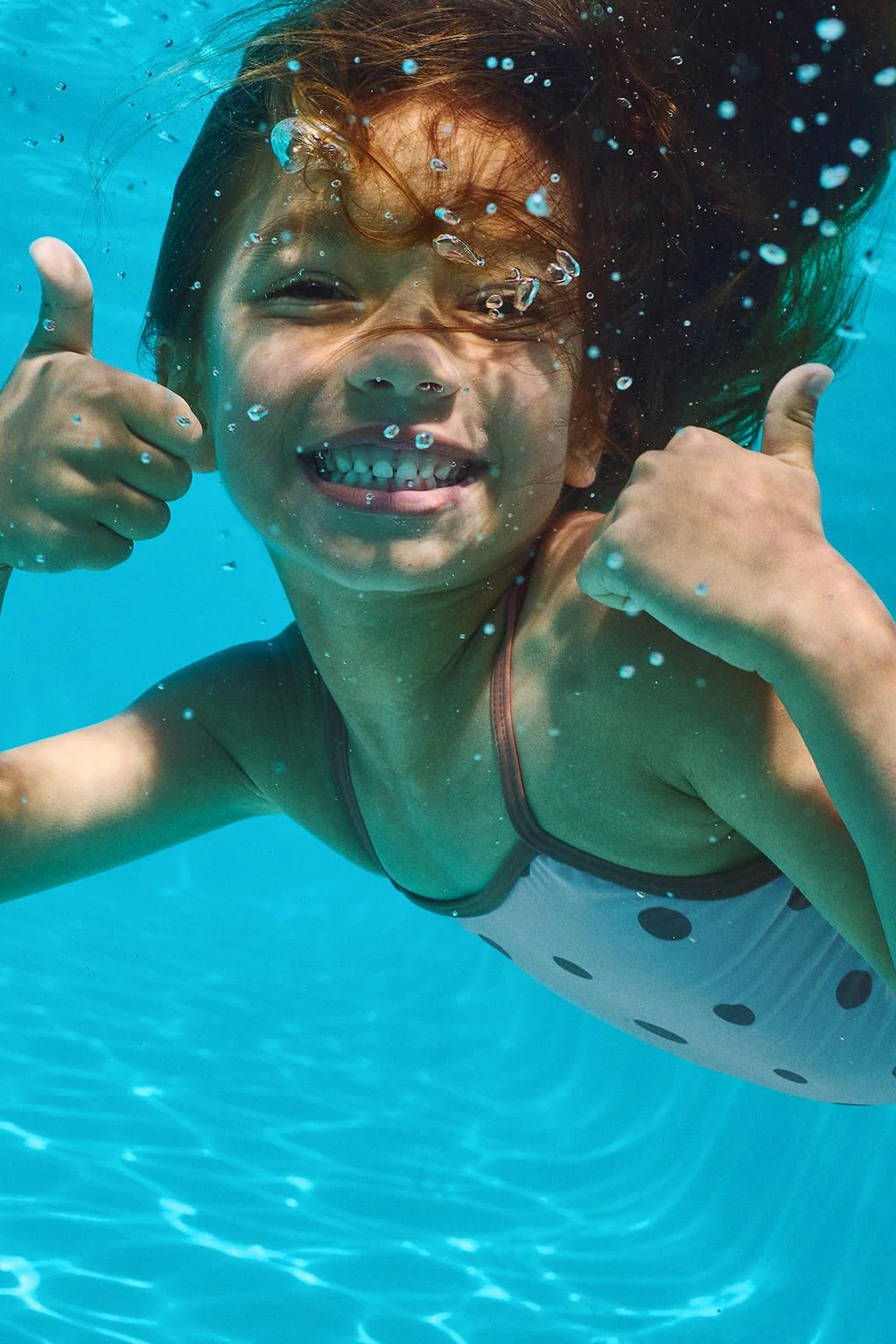 Купальник в горошек с контрастной окантовкой для 2-6 лет