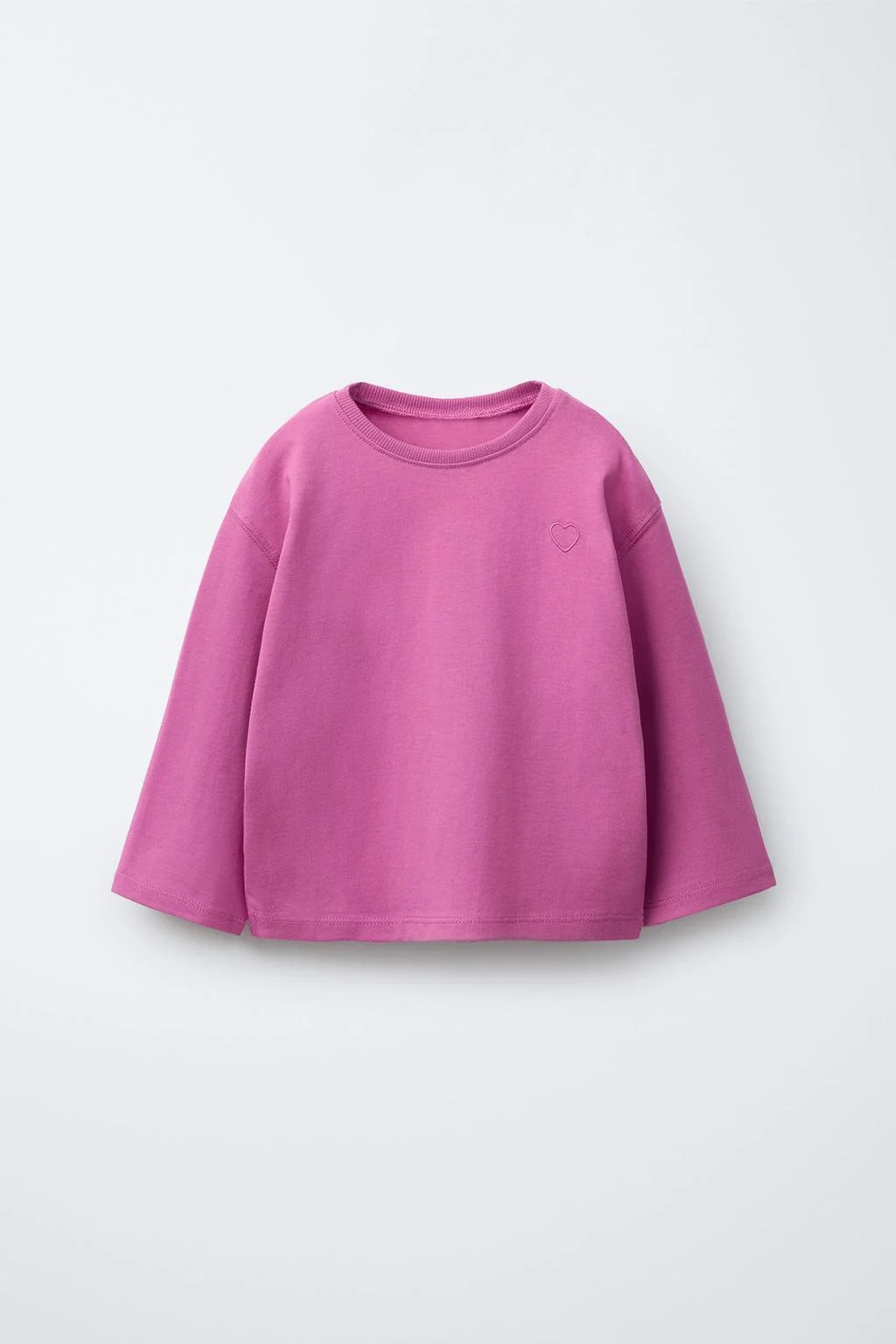 Футболка базовая с вышивкой сердечек — Карнавальные костюмы