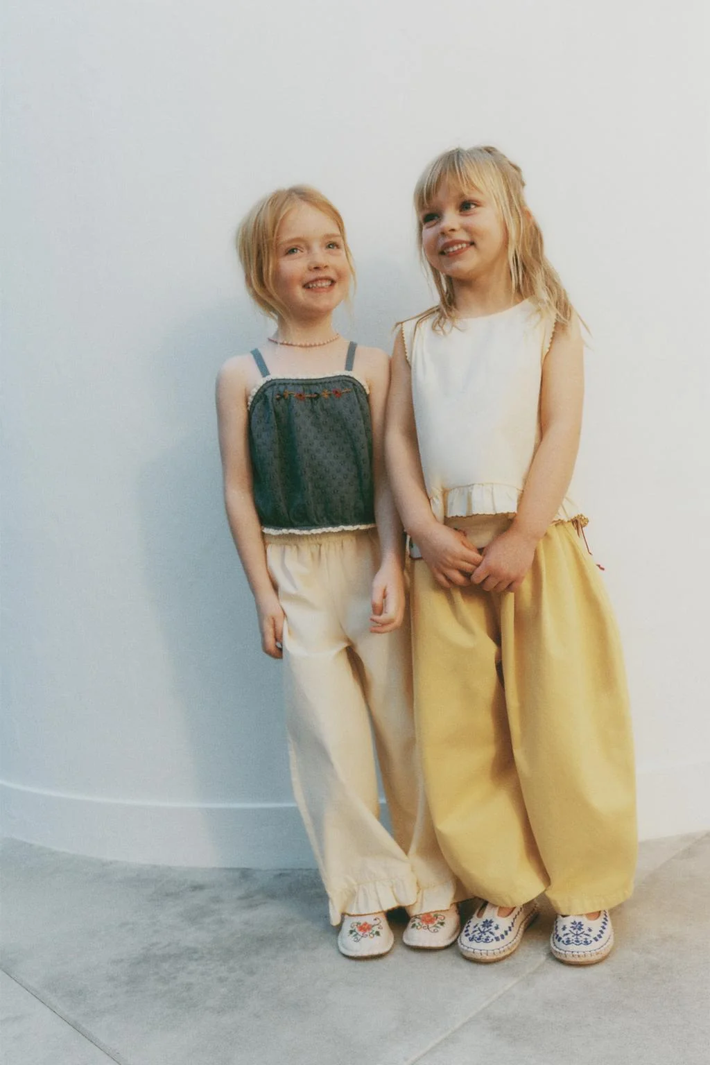 Вышитые эспадрильи