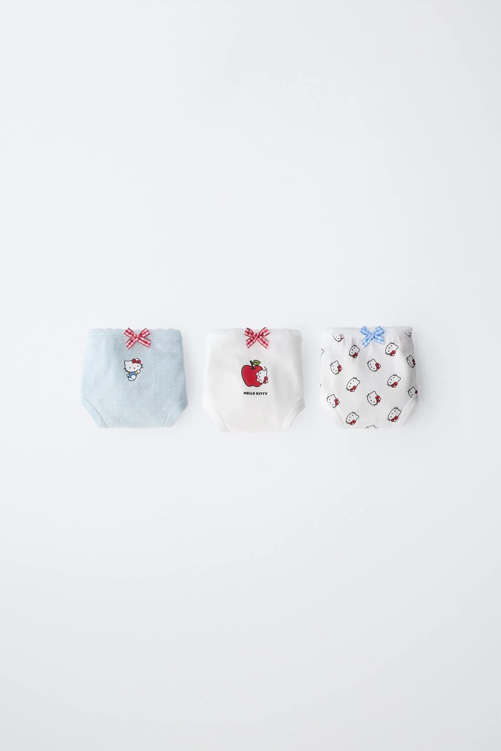 1,5-6 лет / Набор из 3 трусиков Hello Kitty © SANRIO