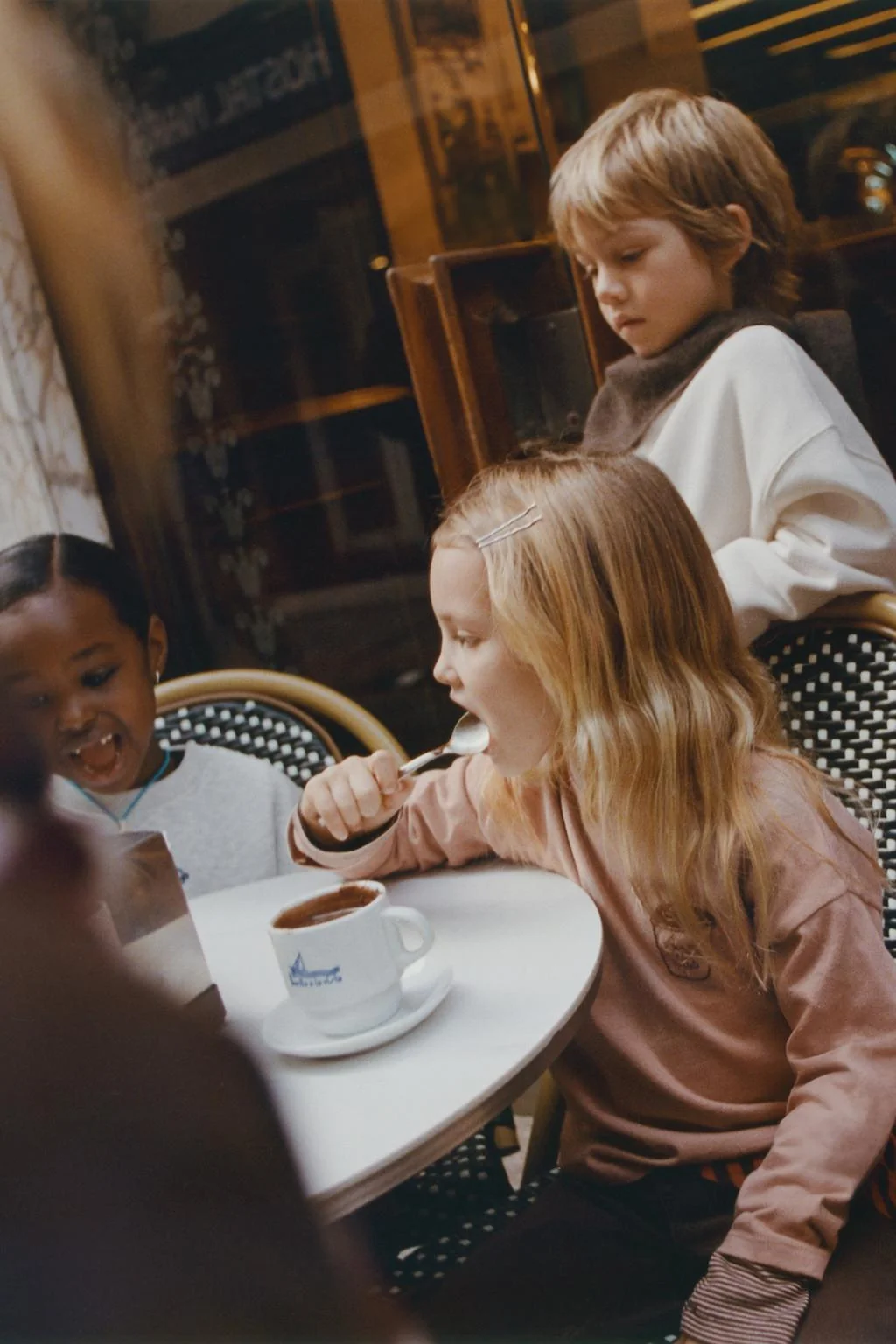 Футболка с вышивкой BONILLA A LA VISTA ® X ZARA