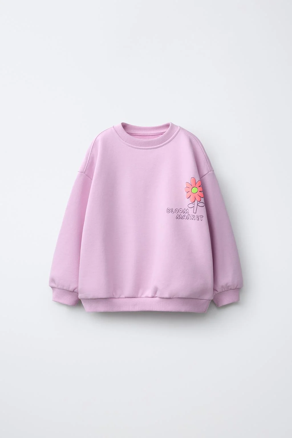 Свитшот с рельефным принтом