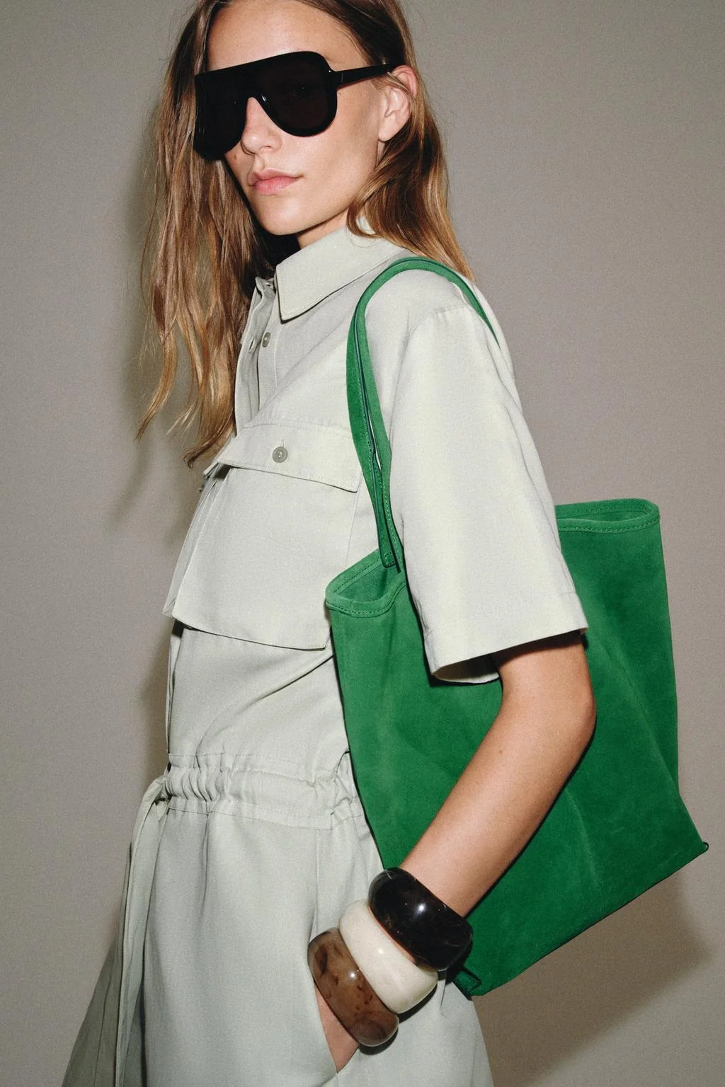 PACK OF 3 RIGID RESIN BRACELETS