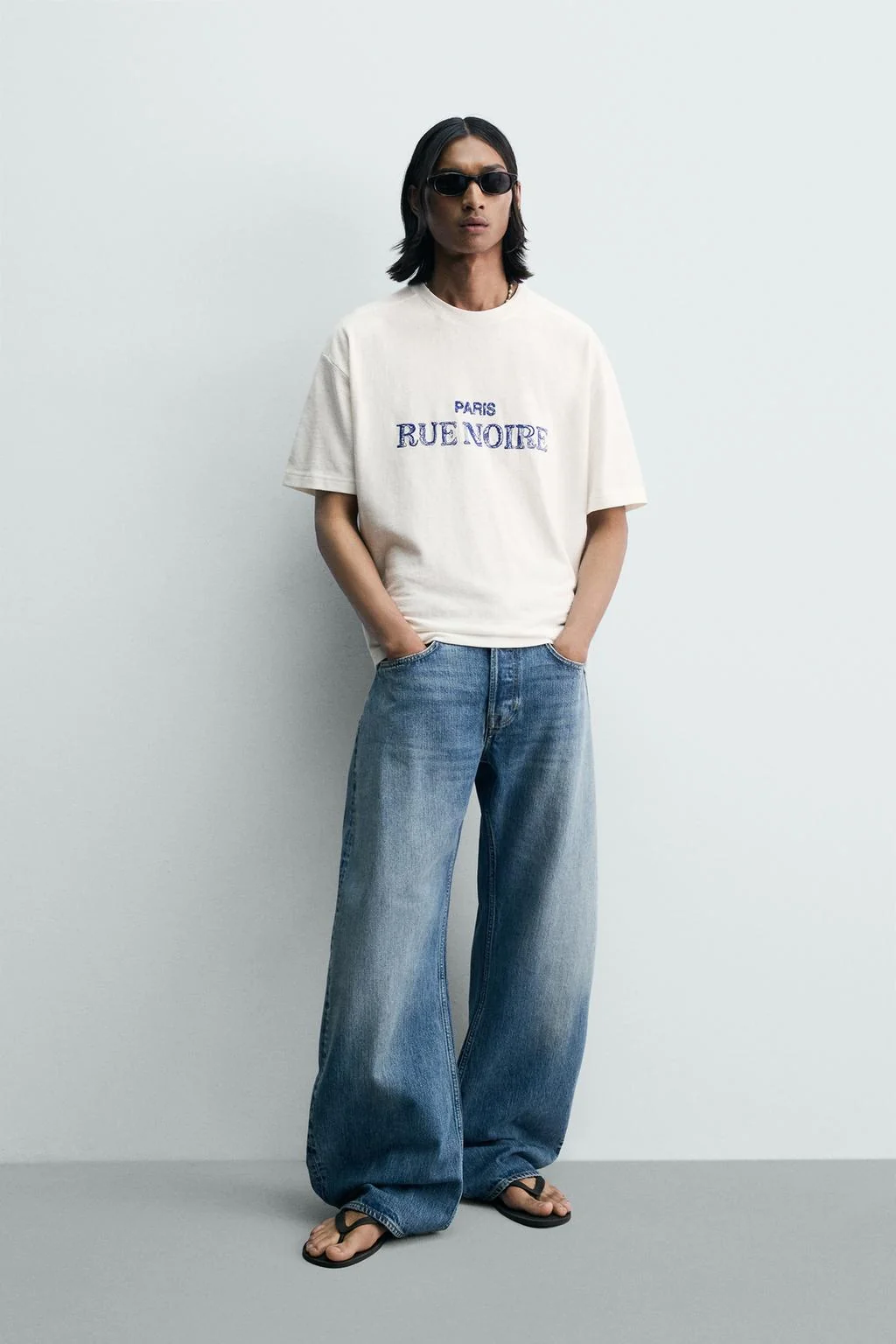 RELAXED FIT EMBROIDERED SLOGAN T-SHIRT