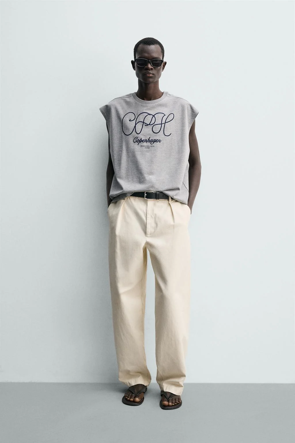 EMBROIDERED RELAXED FIT TANK TOP