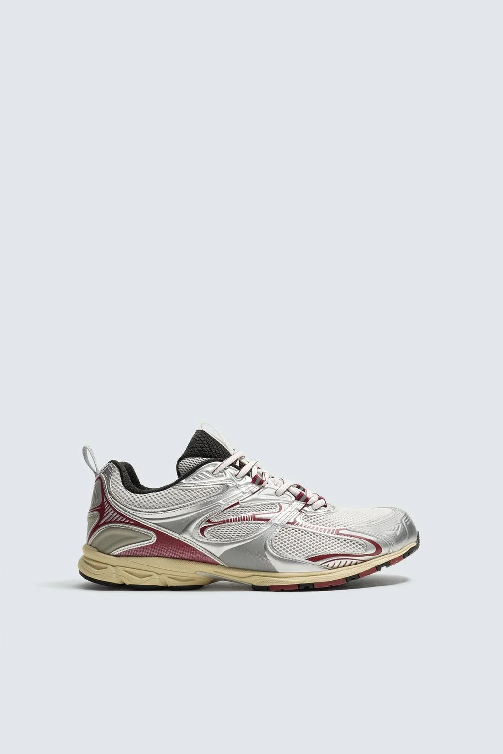 CHUNKY SOLE TRAINERS