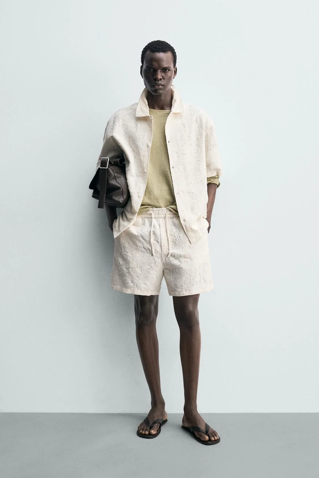 TEXTURED JACQUARD SHIRT