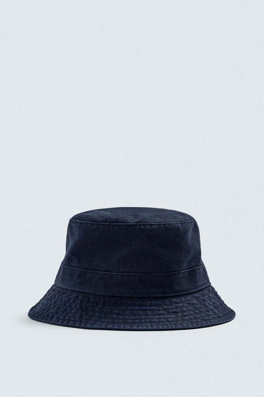 FADED BUCKET HAT