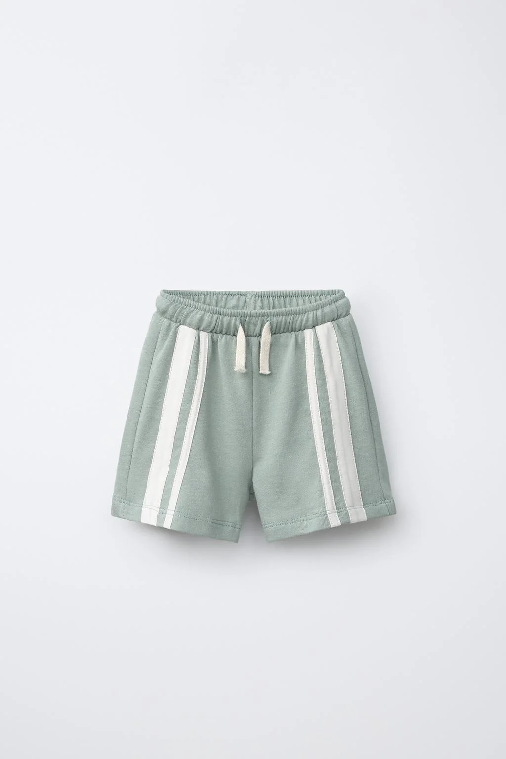 SIDE STRIPE BERMUDA SHORTS