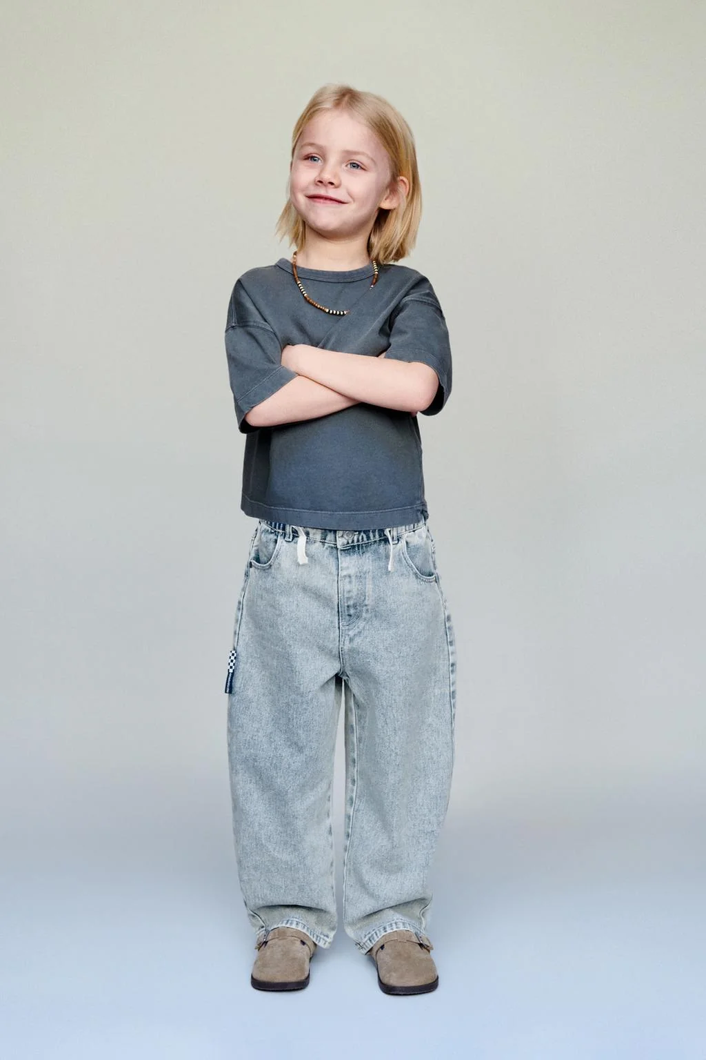 Джинсы баллон с глубокой покраской