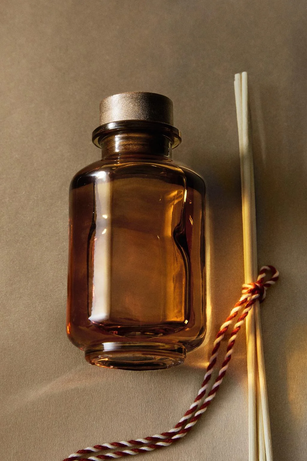 (6.26 fl. oz.) Аромадиффузоры с тростниковыми палочками «Кандид лимон»