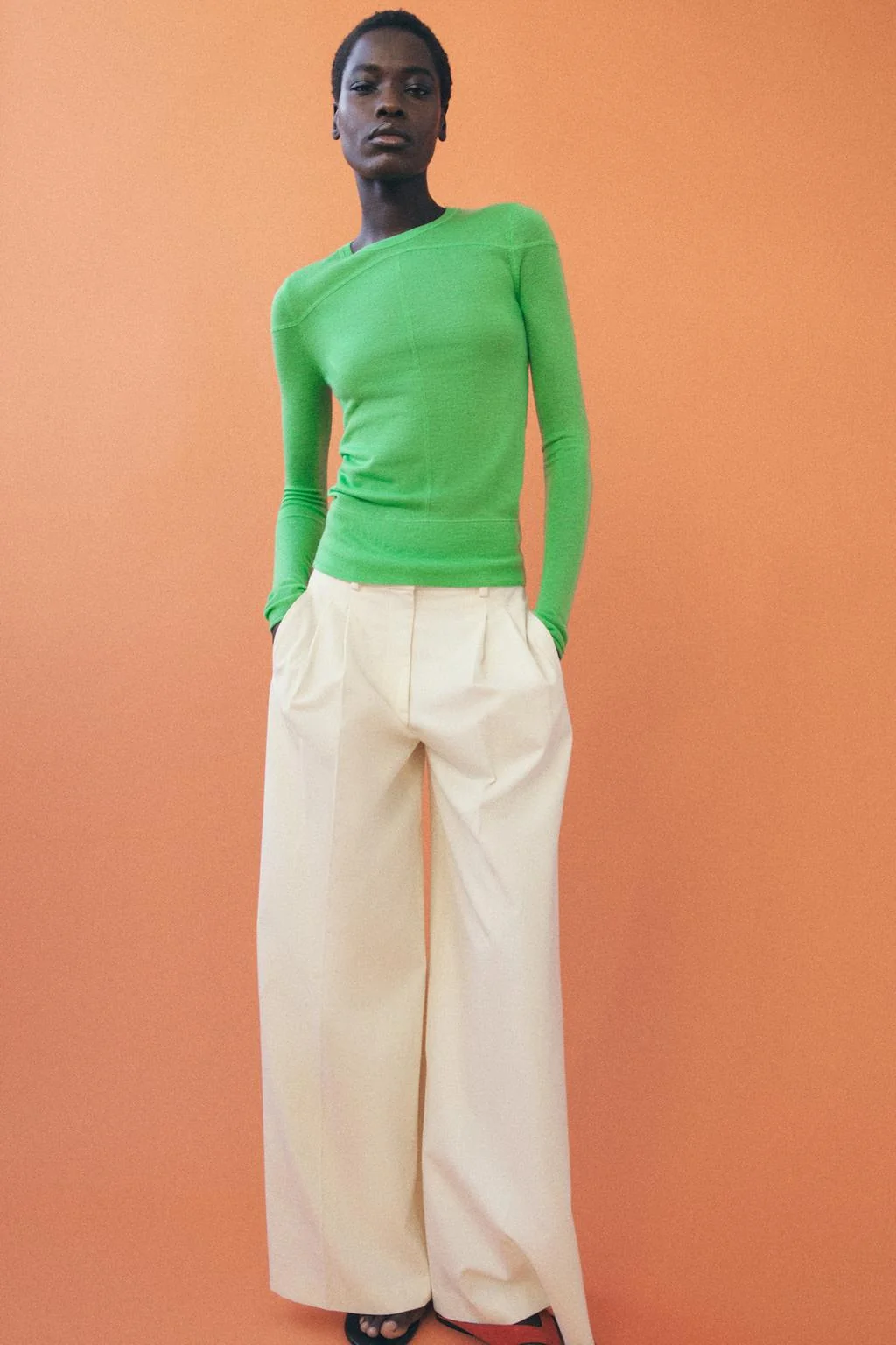 Тонкий свитер из шерстяной смеси