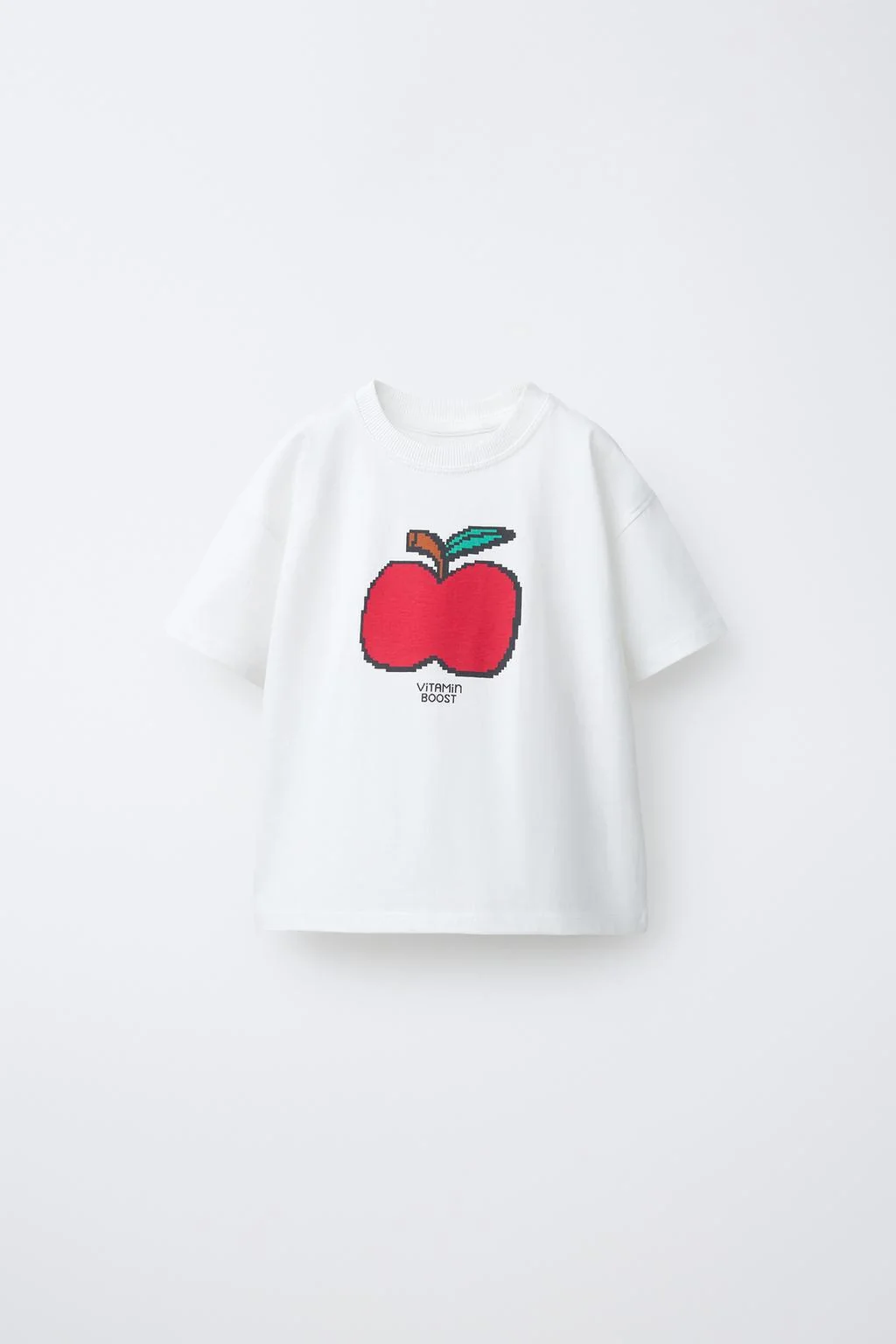 Футболка с фруктовой печатью