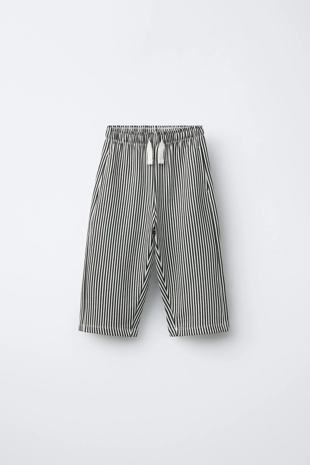 Плюшевые брюки в полоску — Трендовые фасоны