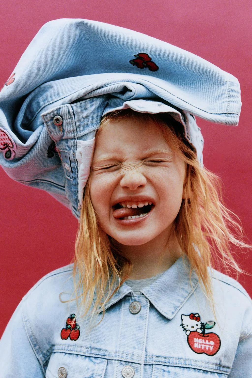 Джинсовая куртка Hello Kitty © Sanrio