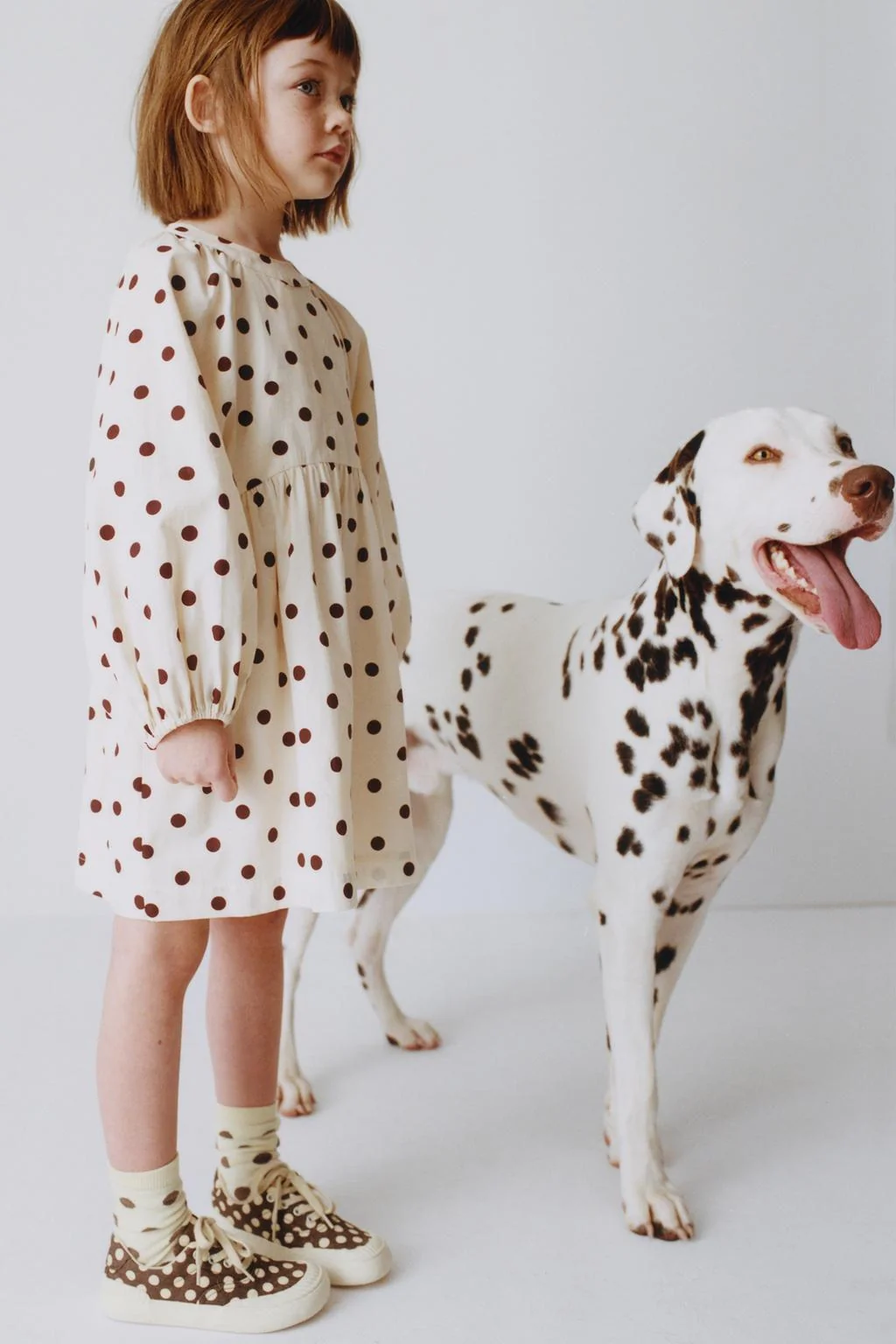 Кроссовки в горошек