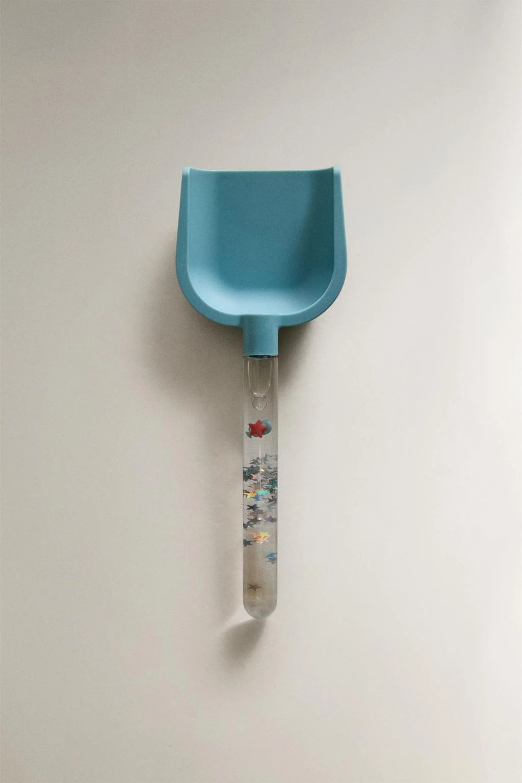 KIDS’ GLITTERY BEACH SPADE TOY