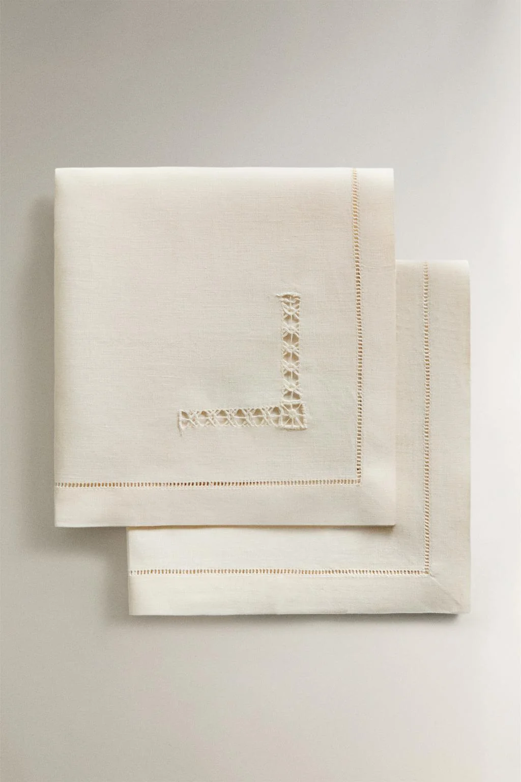 PACK OF HEMSTITCHED LINEN NAPKINS (PACK OF 2)