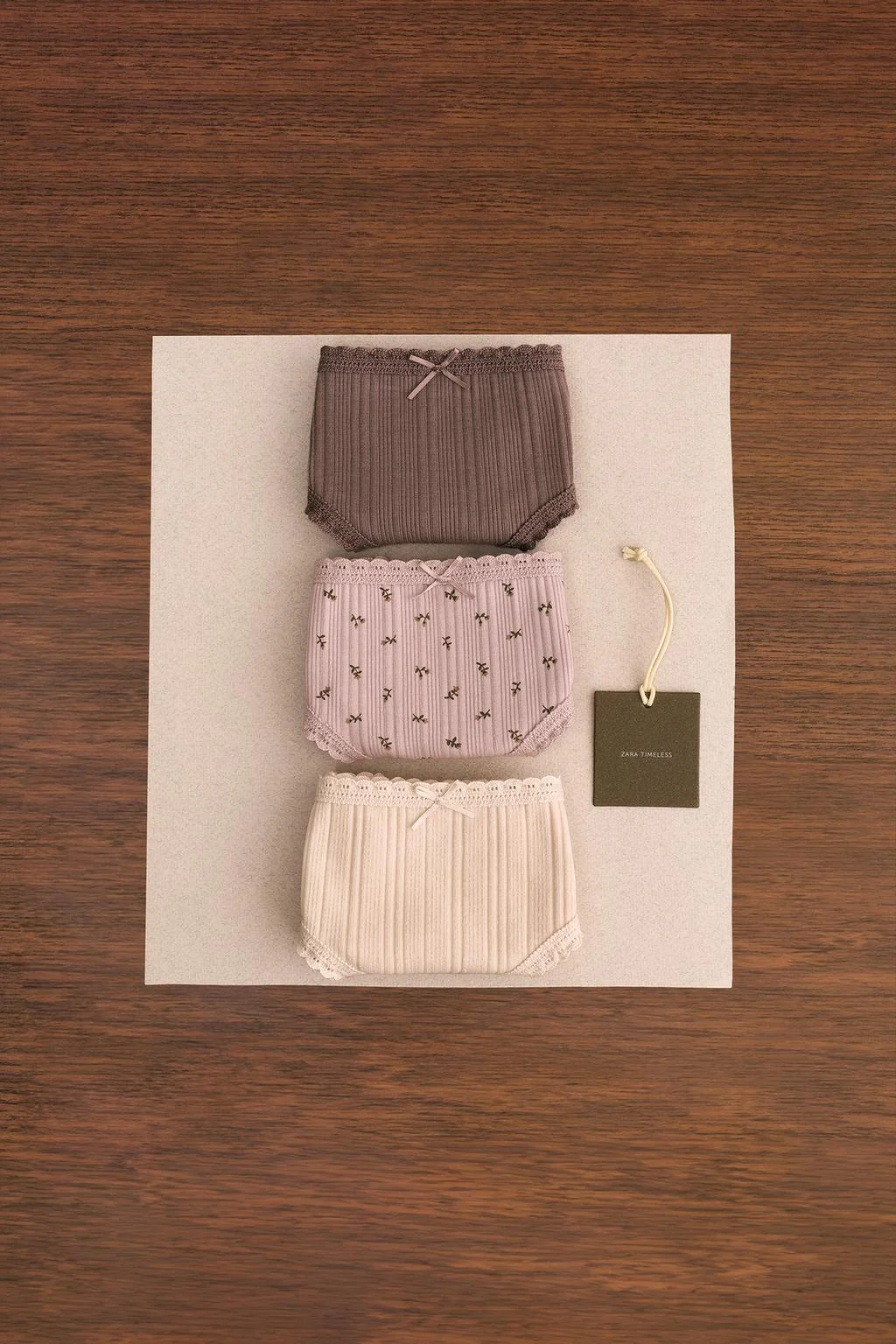 ZARA TIMELESS - набор из 3 рубчатых трусиков — Нижнее белье | Боди