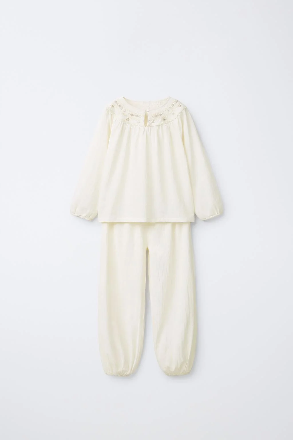 Пижамы с вышивкой цветов 2-6 лет — 1½ - 6 лет | девочка