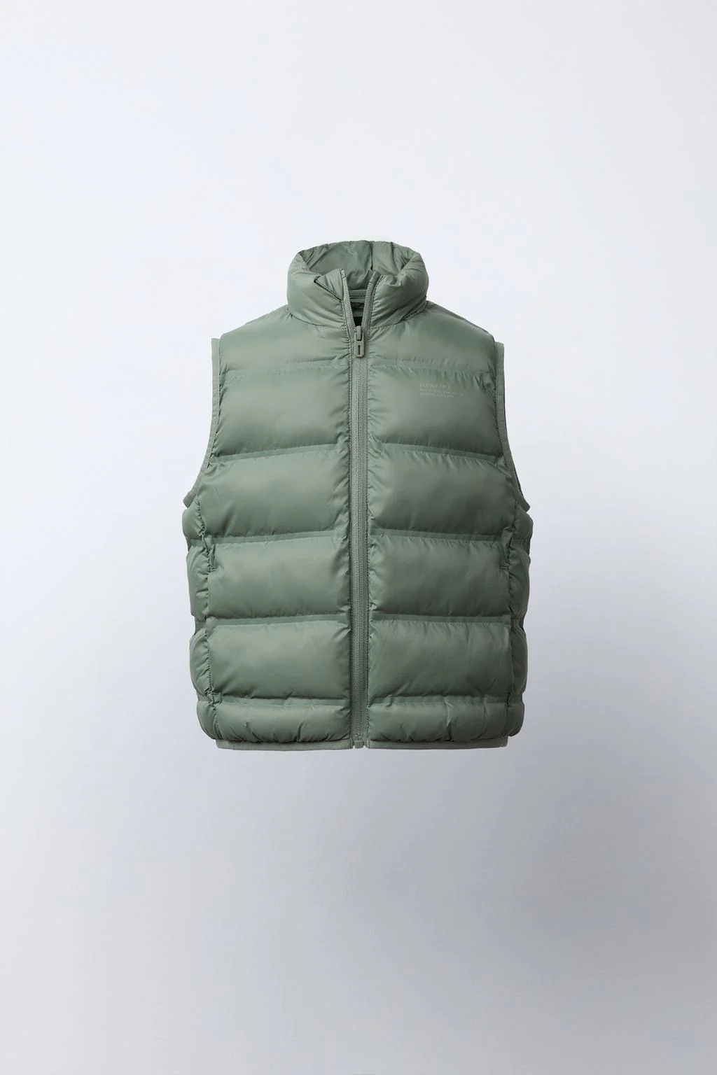 Лёгкий водоотталкивающий жилет с капюшоном — Куртки