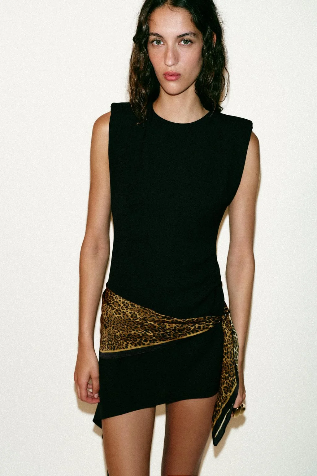 ANIMAL PRINT PAREO SCARF