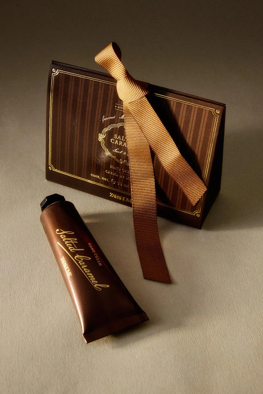 (1.01 oz) крем для рук salted caramel