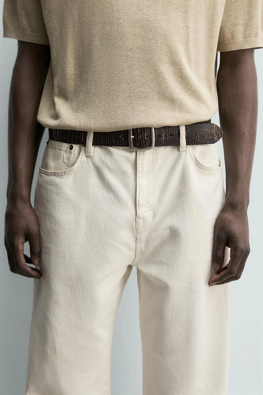 WIDE CRACKLED LEATHER BELT