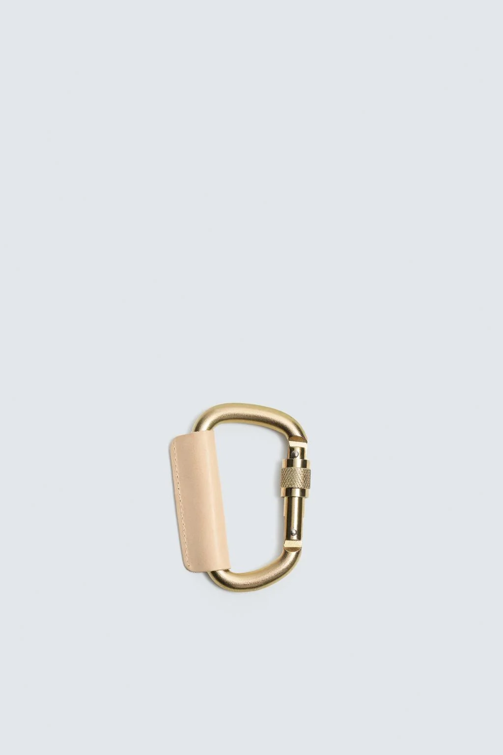 LEATHER DETAIL LOBSTER CLASP AARON LEVINE X ZARA