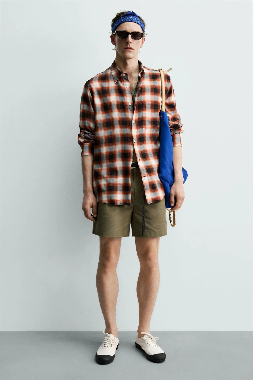 FABRIC TRAINERS AARON LEVINE X ZARA