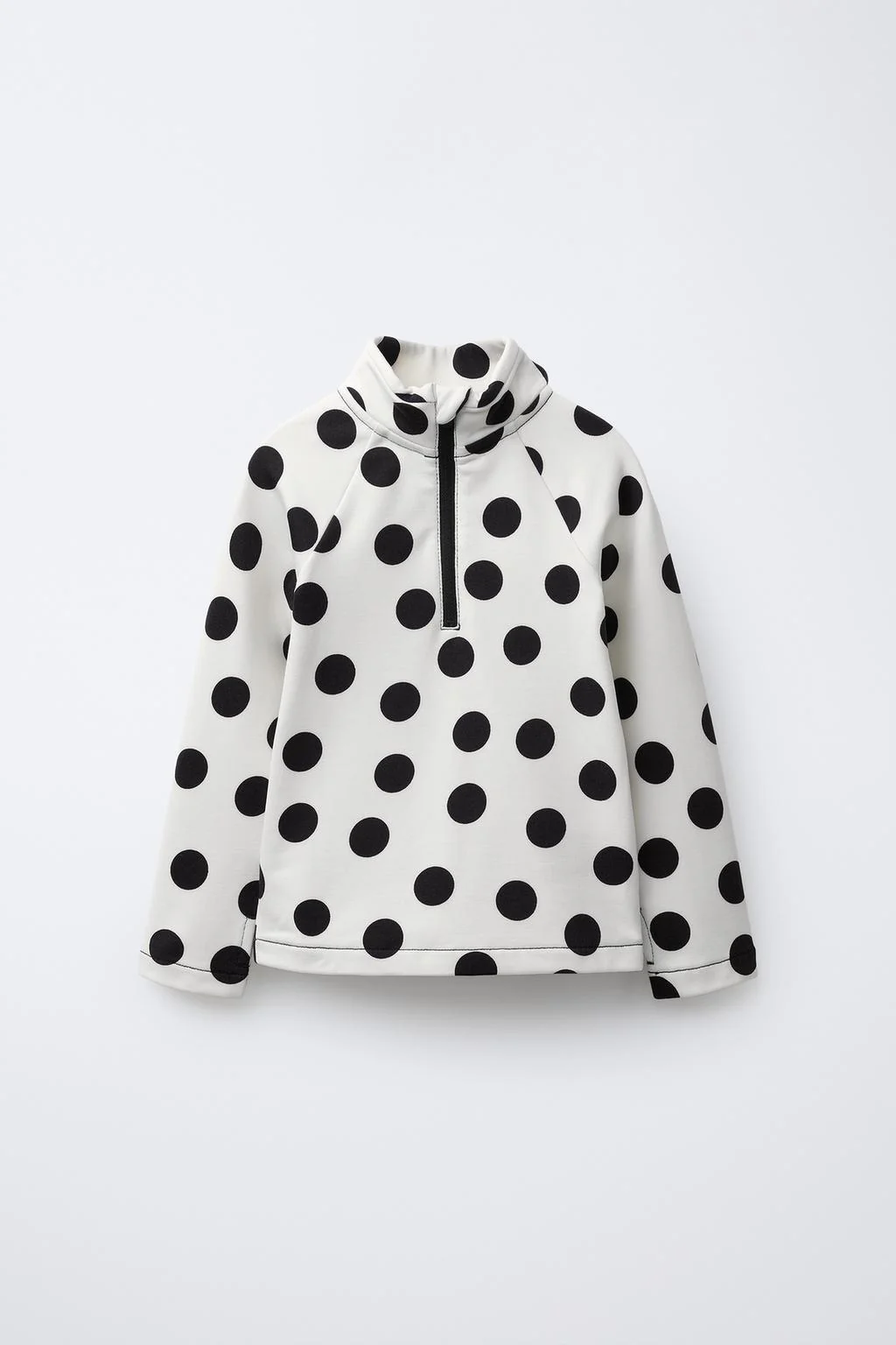 Футболка с горошком дышащая