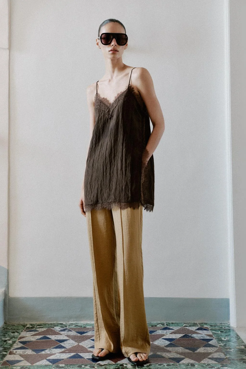 LACE-TRIMMED CAMISOLE TOP