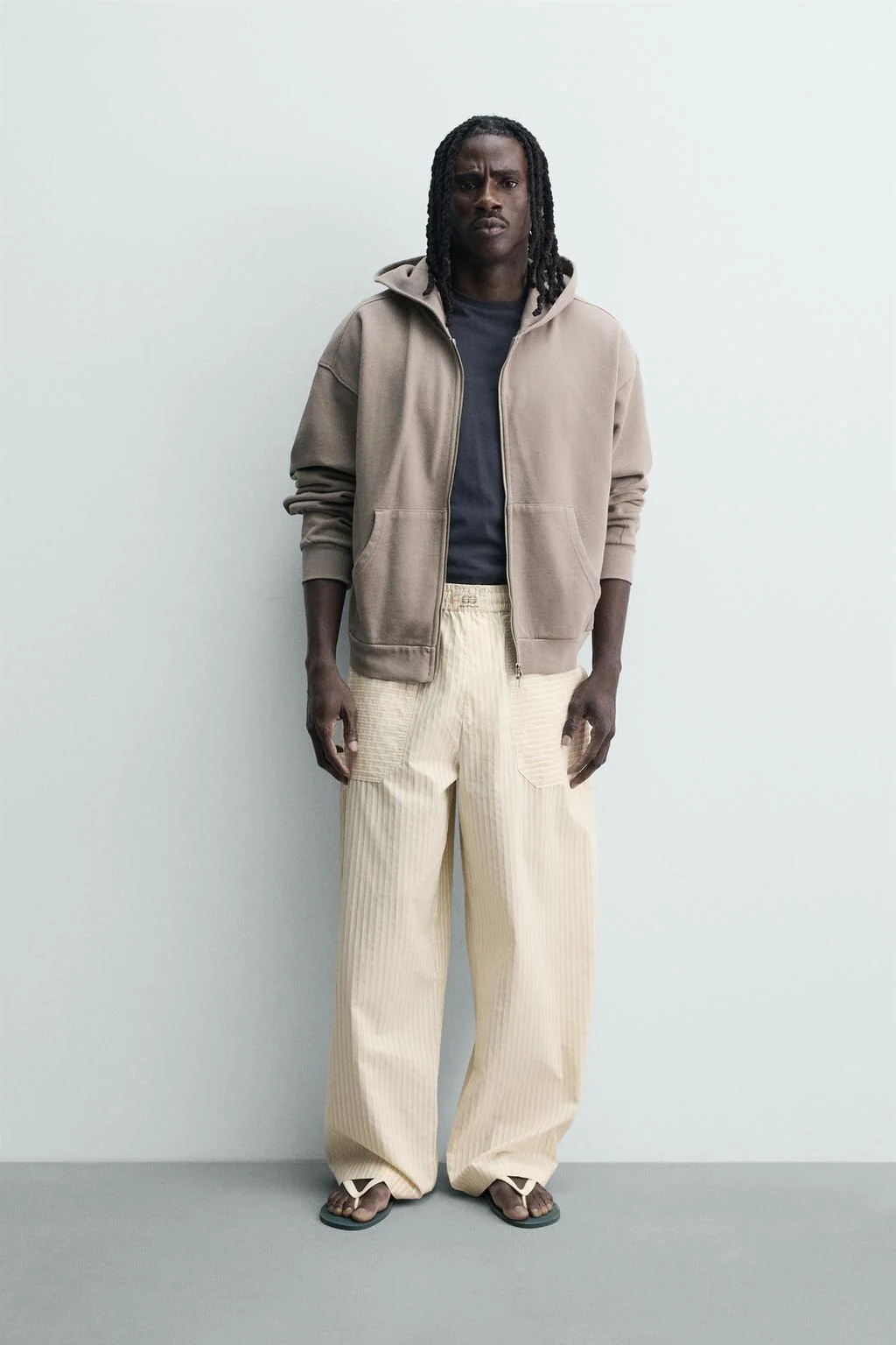 RELAXED FIT TROUSERS WITH CONTRAST STRIPES
