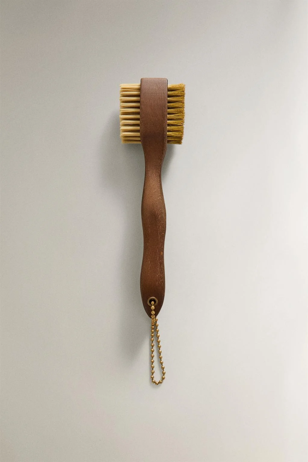 WOODEN GOLF BRUSH — GOLF COLLECTION