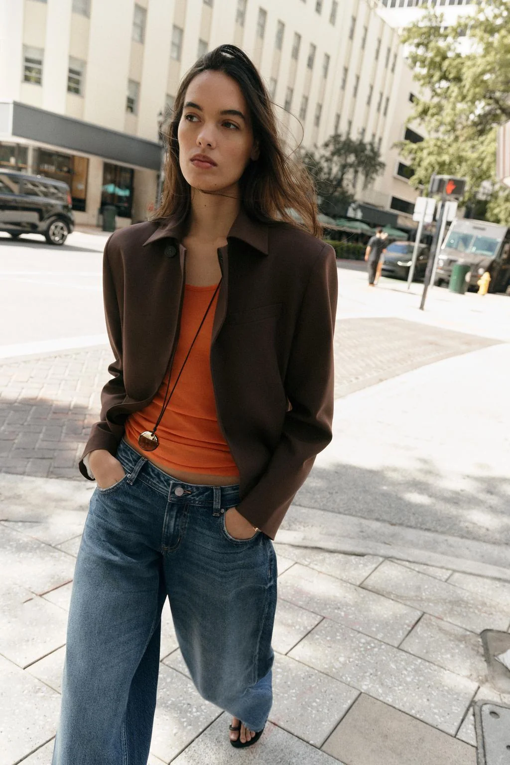 DOUBLE-BREASTED LAPEL COLLAR BLAZER