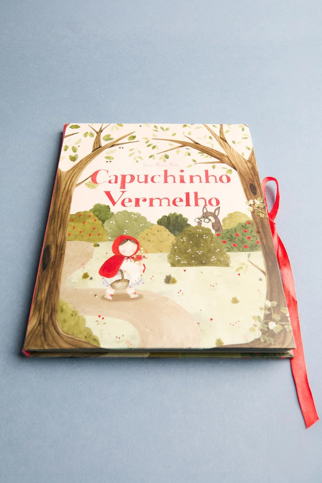Книга для детей Красная шапочка карусель (португальский)
