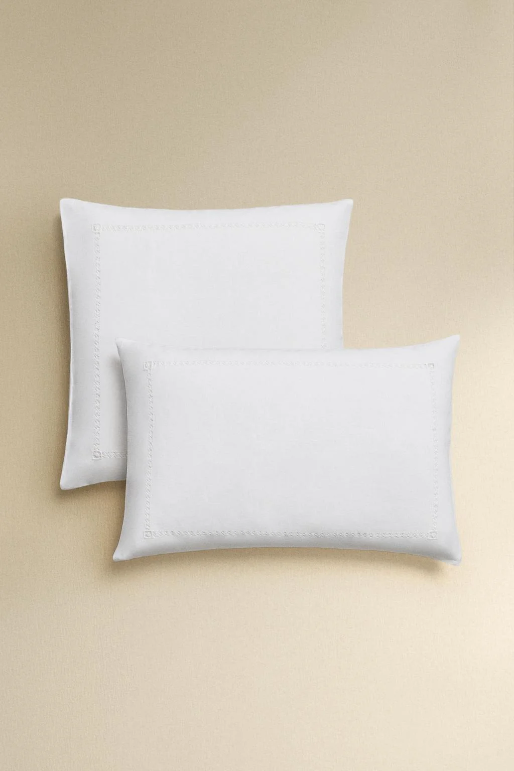 HEMSTITCHED LINEN PILLOWCASE