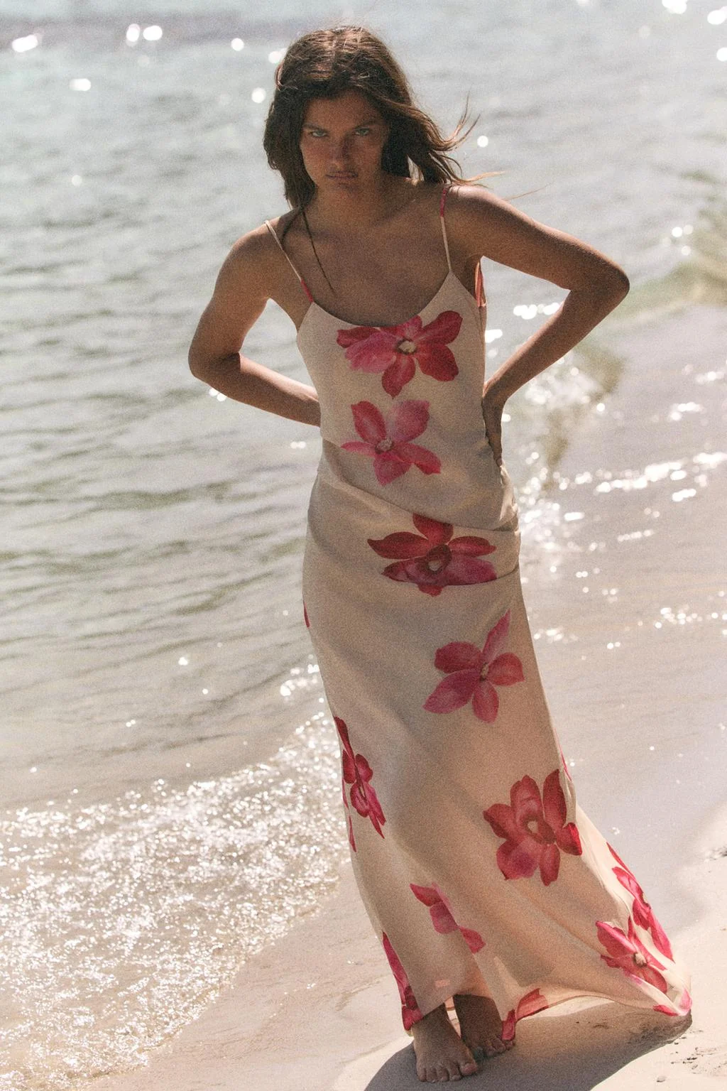 FLORAL DRAPED MIDI DRESS