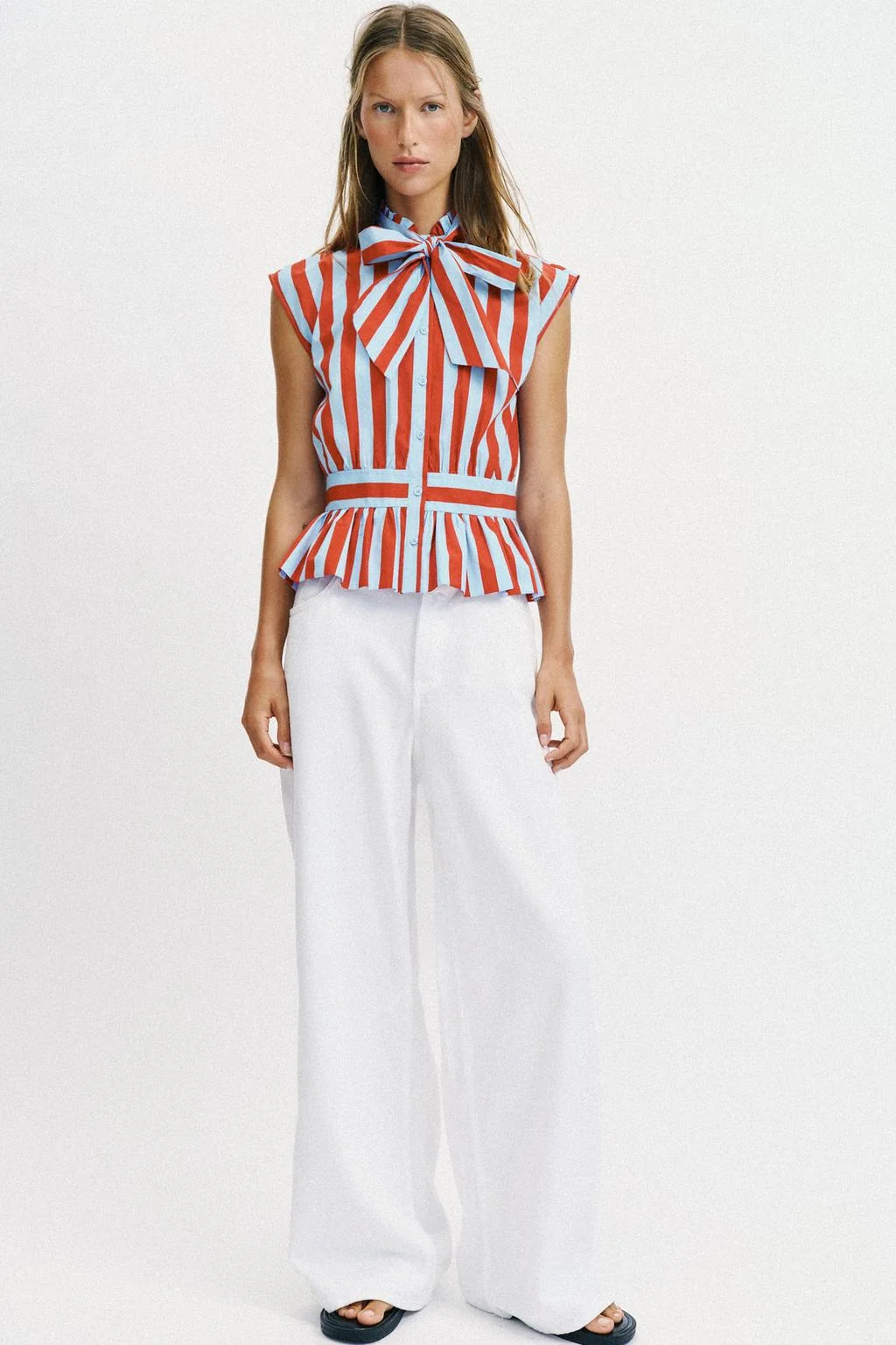 STRIPED BLOUSE WITH KNOT DETAIL