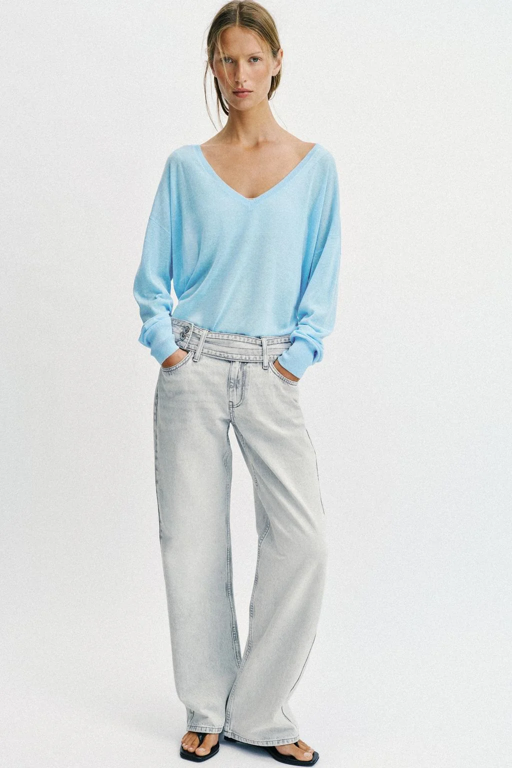 Z1975 STRAIGHT LOW-RISE JEANS WITH BELT