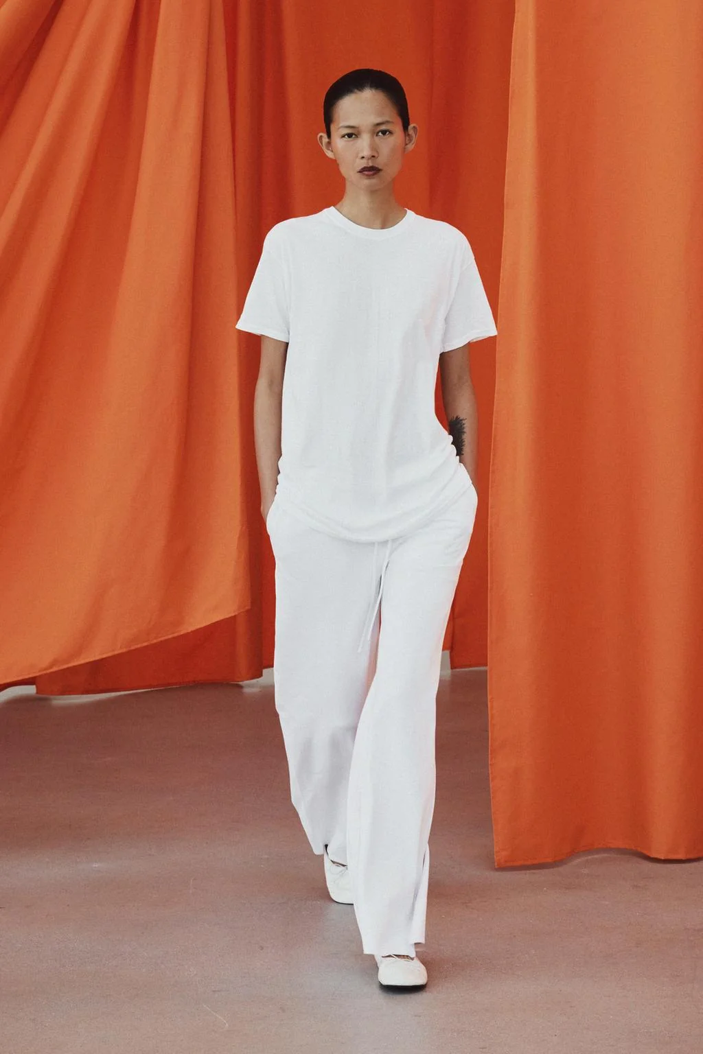 STRAIGHT-LEG COTTON TROUSERS