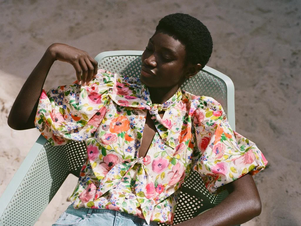 FLORAL PRINT SHIRT WITH BOWS