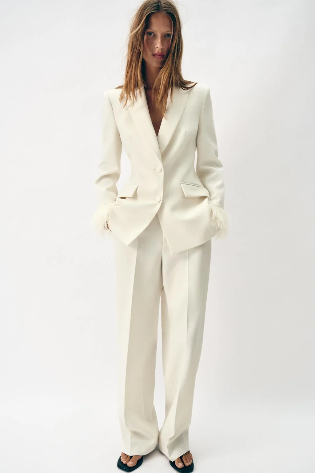 HIGH-WAIST STRAIGHT-LEG TROUSERS