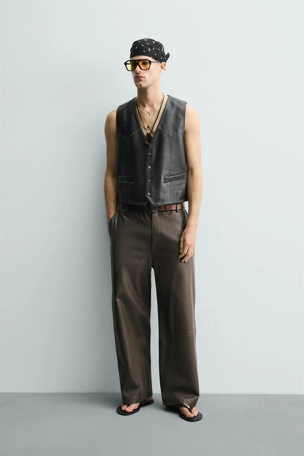 LEATHER WAISTCOAT WITH CONTRAST STITCHING