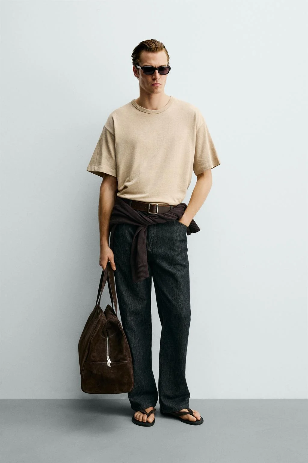 RELAXED FIT TEXTURED T-SHIRT