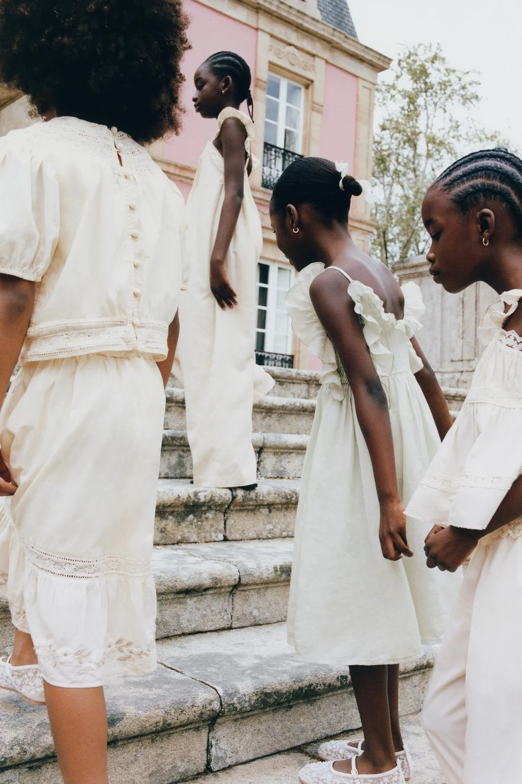 EMBROIDERED MIDI SKIRT