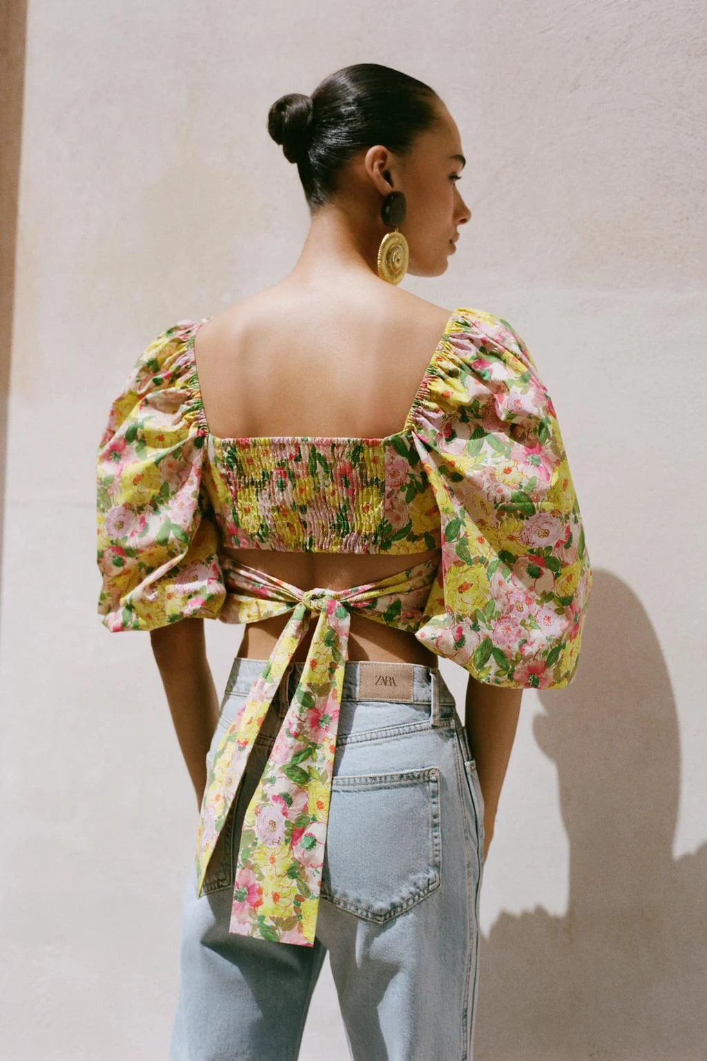 FLORAL PRINT TOP WITH BOW