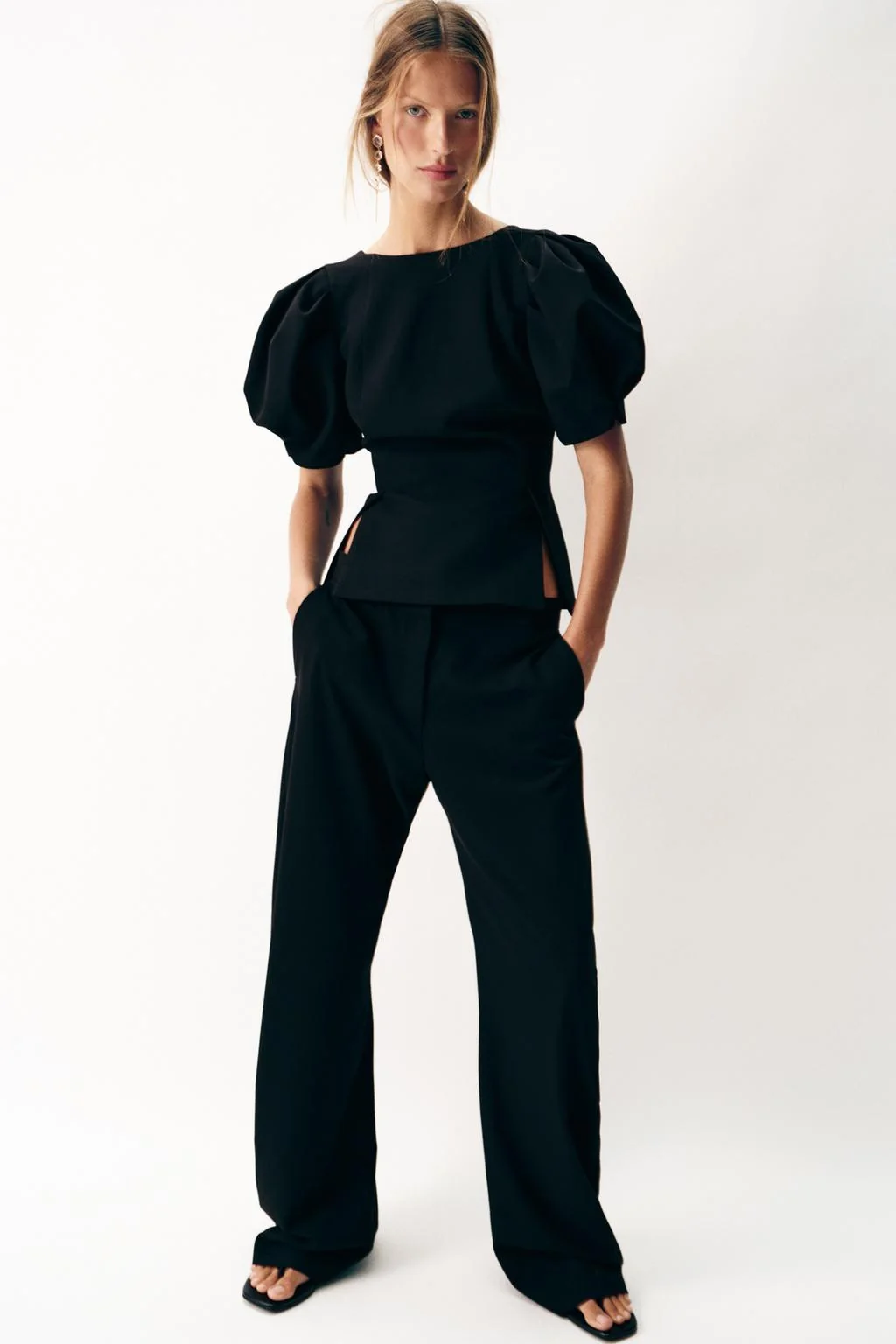 PUFF SLEEVE POLKA DOT TOP