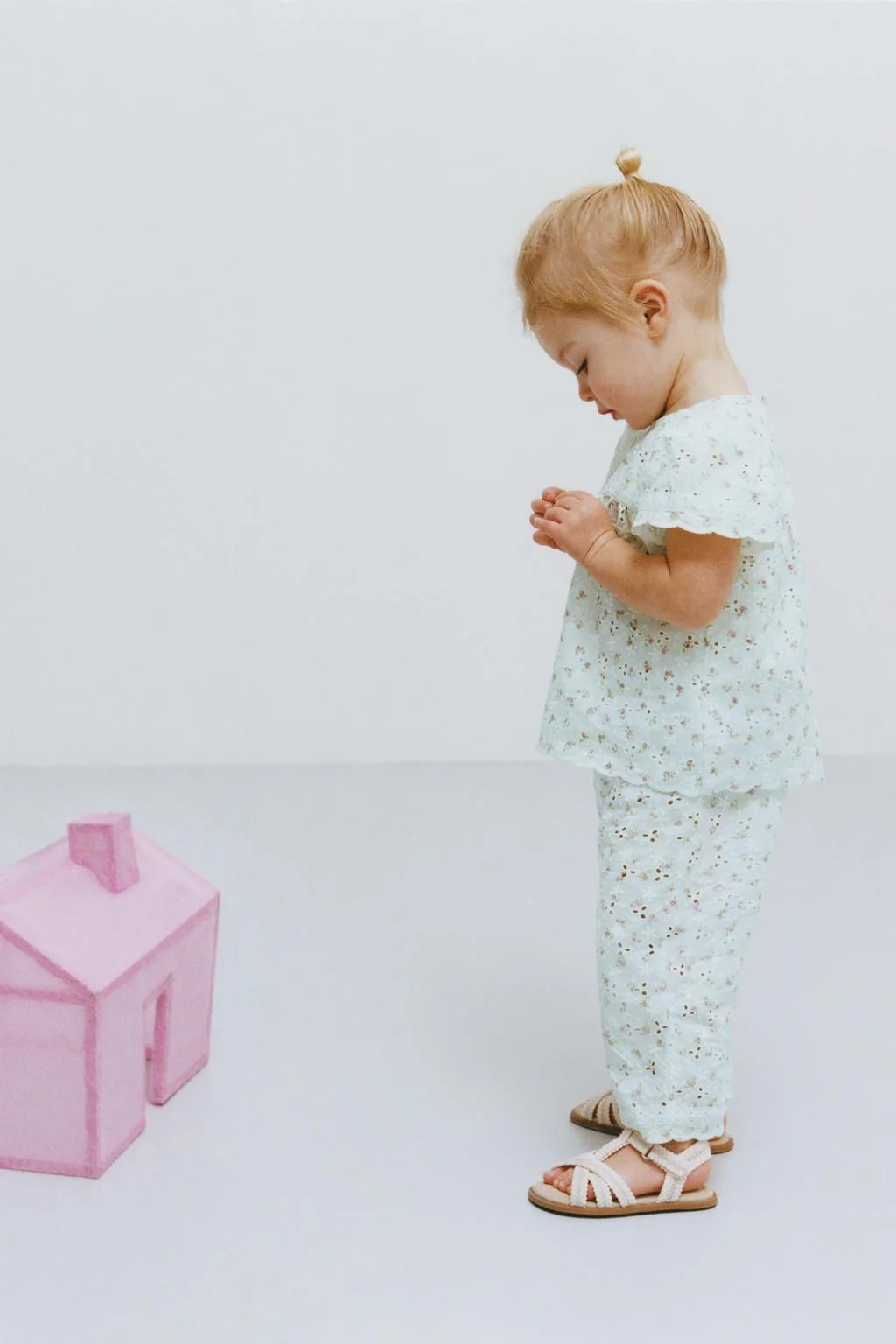 Рубашка с вышивкой швейцарского цветочного принта