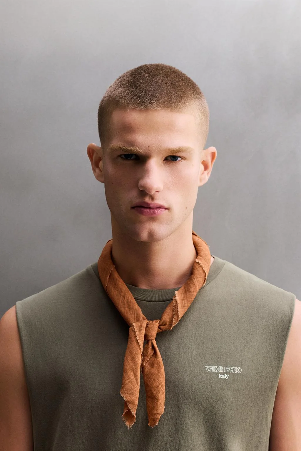 LIGHTWEIGHT COTTON BANDANA